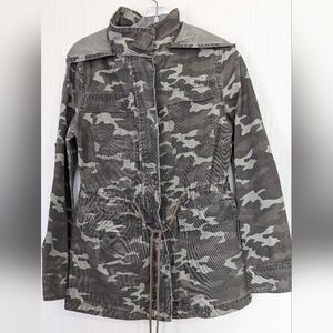 Universal Thread Goods Co., Camouflage Canvas Jacket, Hooded, Unlined, Sz XS